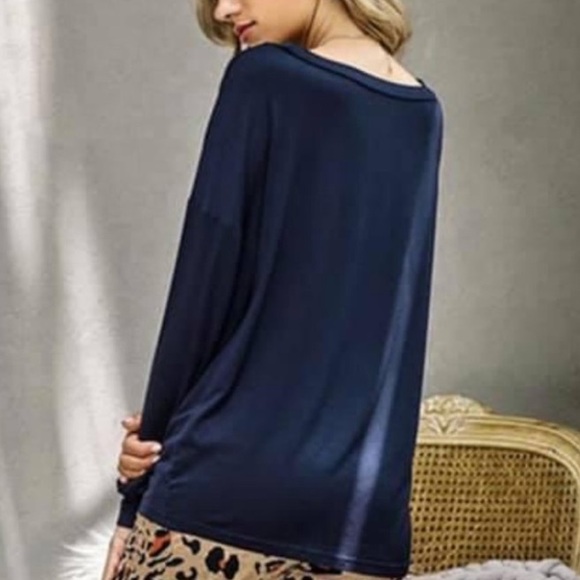 NEW•XL•Natalie Navy & Animal Print Lounge Set - Picture 3 of 12